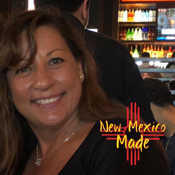 Meet your Posher, Iris - Picture 1 of 1